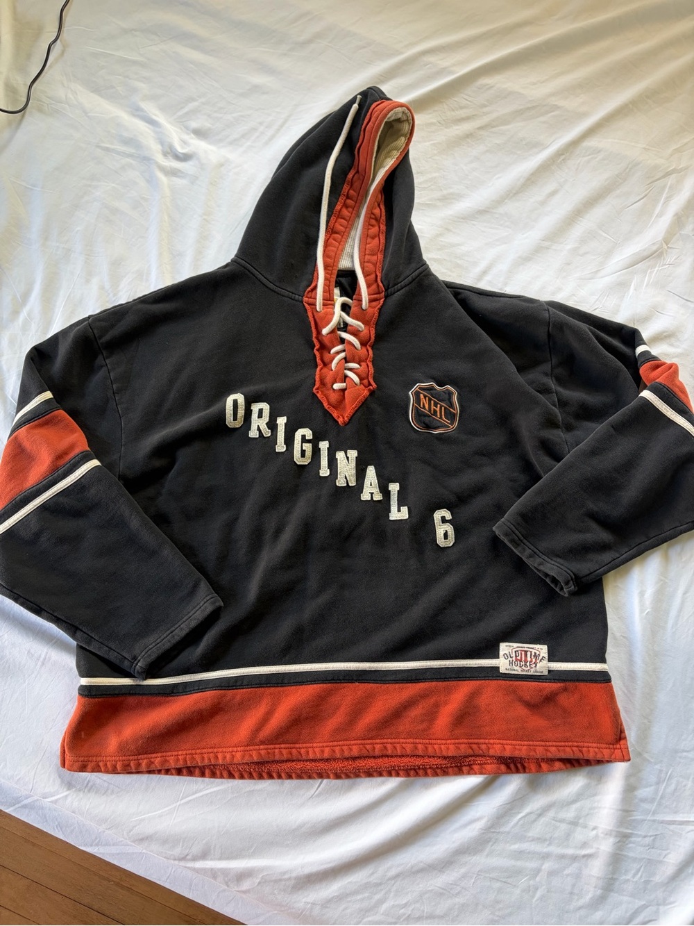NHL Original 6 Lace-Up Crewneck Hoodie in Black & Red